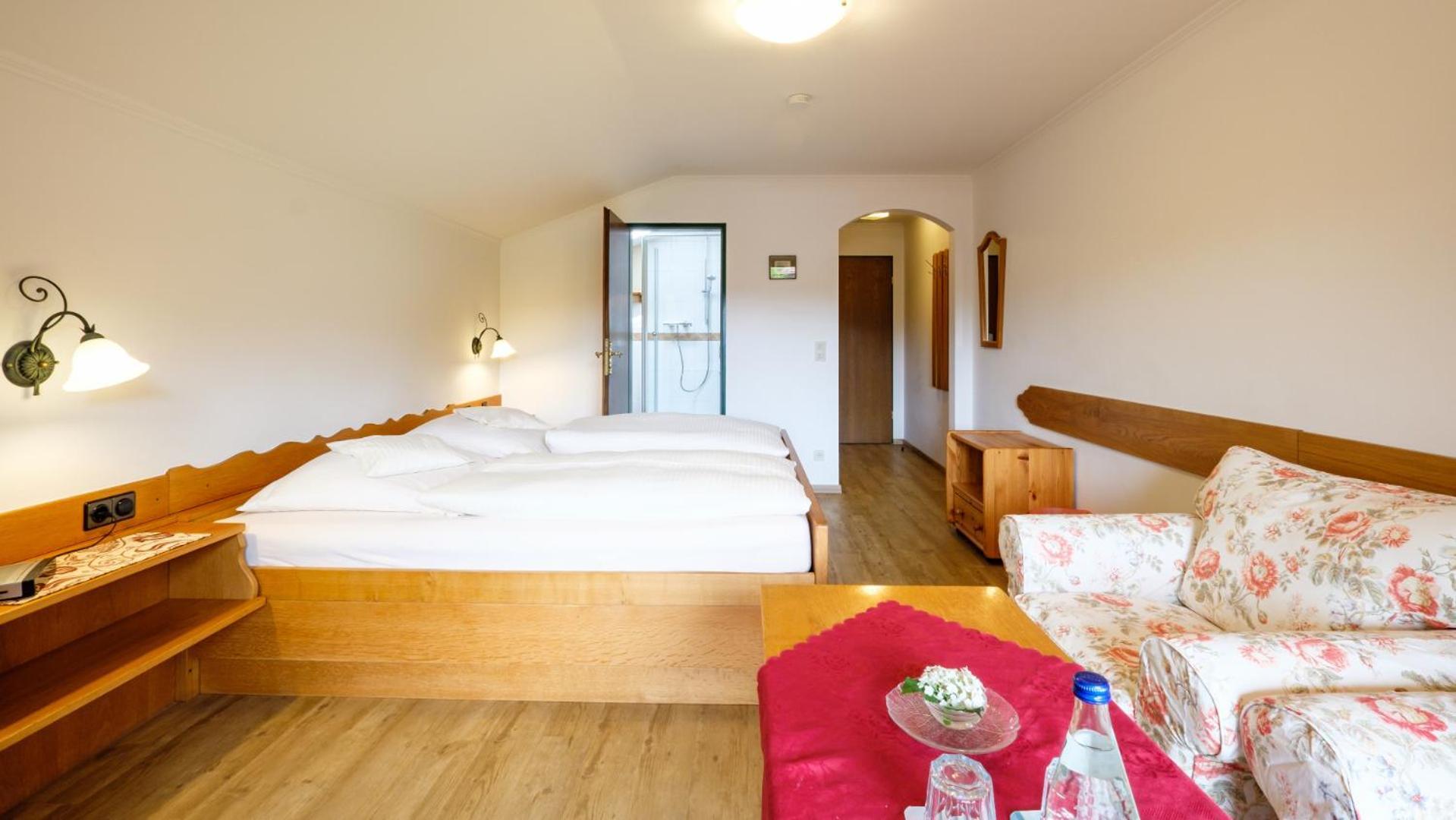 Gaestehaus Maier Zum Bitscher Rotta Buitenkant foto