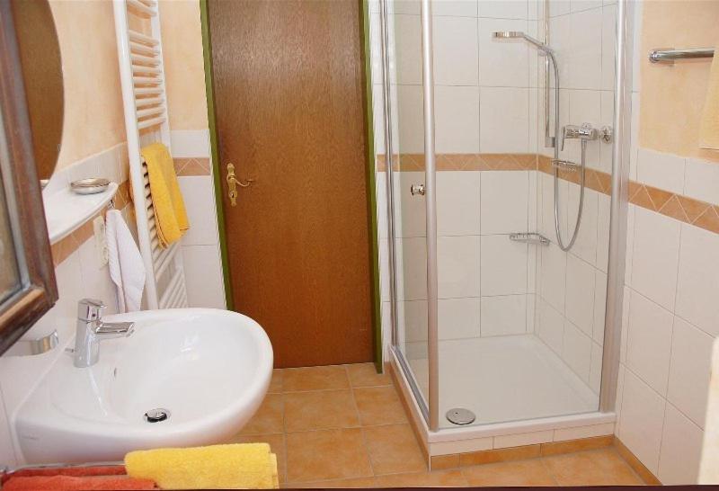Gaestehaus Maier Zum Bitscher Rotta Buitenkant foto